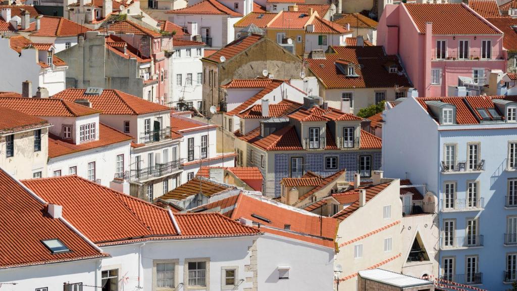 Vistas de casas Lisboetas em Alfama (REDA&CO/Getty Images)
