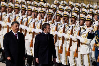 Macron virou-se para Xi Jinping e disse assim: "Sei que posso contar contigo para chamar a Rússia de volta à razão" - TVI