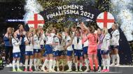 Inglaterra conquista primeira finalíssima intercontinental feminina (EPA/ANDY RAIN)
