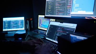 Hackers pró-Rússia atacam sites dos serviços secretos da Alemanha, Espanha, Turquia e Áustria - TVI