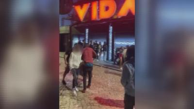 Um encontrão: este terá sido o motivo pelo qual uma rapariga morreu depois de ser esfaqueada à porta de uma discoteca em Albufeira - TVI