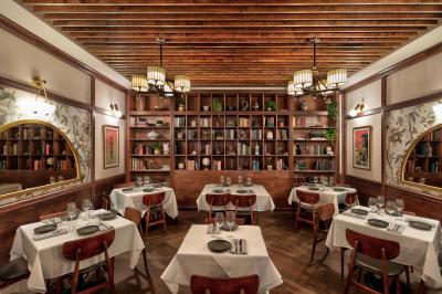 Icónico restaurante português Ipanema fecha portas em Manhattan após quatro décadas - TVI