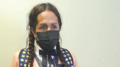 Detido homem disfarçado de rapariga em WC de colégio feminino no Peru - TVI