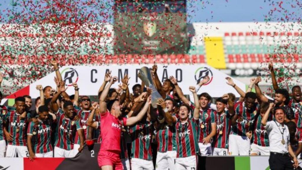 Estrela da Amadora é campeão da Liga Revelação 2022/23 (FPF)