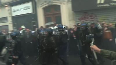 Porque é que os franceses protestam tanto? - TVI