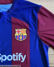 Possível novo equipamento do Barcelona (footyheadlines)