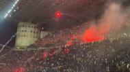 UEFA pune Benfica pelas tochas em San Siro 