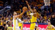 NBA: Stephen Curry e Rui Hachimura no Golden State Warriors-Los Angeles Lakers (JOHN G. MABANGLO/EPA)