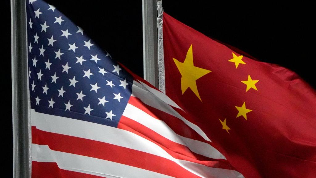 Estados Unidos e China (Kiichiro Sato/AP)