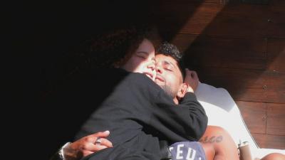 Sara Sistelo e Moisés trocam carinhos à luz do dia - TVI