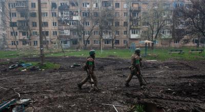 Russos dizem que controlam a cidade, ucranianos garantem que os combates continuam. O que se passa em Bakhmut? - TVI