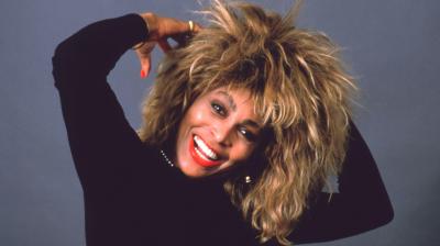 Morreu Tina Turner, a "primeira mulher negra a encher estádios em todo o mundo" - TVI