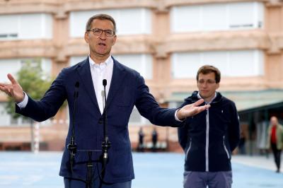 PP reivindica vitória e diz que há "novo ciclo político" em Espanha. Mas vai precisar do Vox para governar - TVI