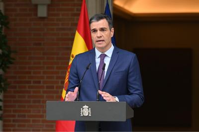 Espanha: Sánchez pede dissolução do parlamento e convoca eleições antecipadas. PP diz estar pronto para governar e pede maioria - TVI