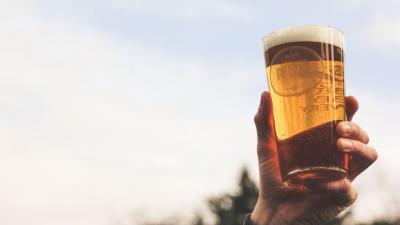 Quantas cervejas se pode beber por dia? Não são muitas, mas a matemática ajuda a perceber melhor - TVI