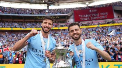 Man City: Rúben Dias e Bernardo convocados para a final da «Champions» - TVI