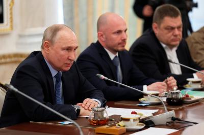 Putin diz que contraofensiva não está a correr bem a Zelensky. E por isso não precisa da lei marcial - TVI
