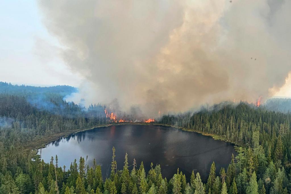 Incêndios no Canadá (Ontario Ministry of Natural Resources and Forestry/The Canadian Press via AP)