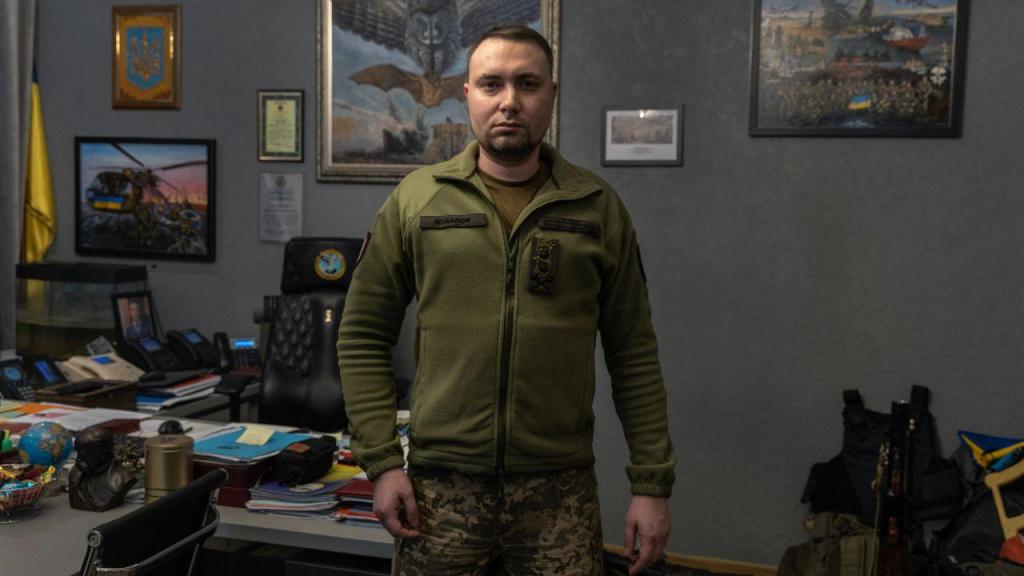 Major-general Kyrylo Budanov, líder dos serviços secretos militiares ucranianos, no seu escritório (Getty Images)
