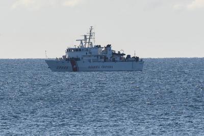 172 pessoas resgatadas no Mediterrâneo desembarcam no porto italiano de Salerno - TVI