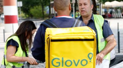 Já há “em torno de dez” estafetas a reclamar em tribunal contrato com a Glovo - TVI
