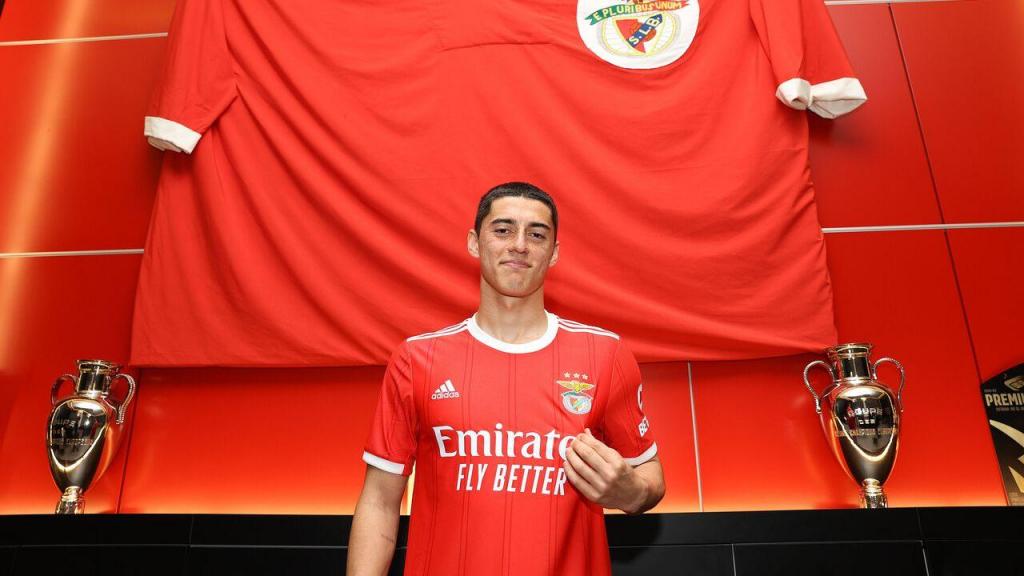 Tiago Gouveia renovou com o Benfica até 2028 (Isabel Cutileiro / SL Benfica)
