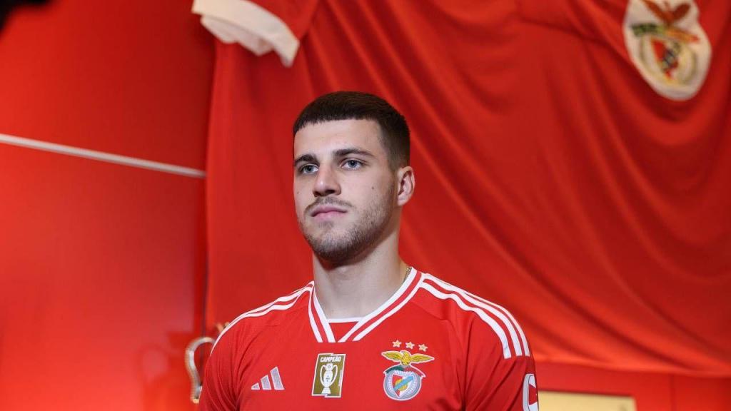 David Jurásek (créditos: site do Benfica)