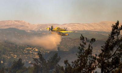 Avião de combate a incêndios despenha-se na Grécia - TVI