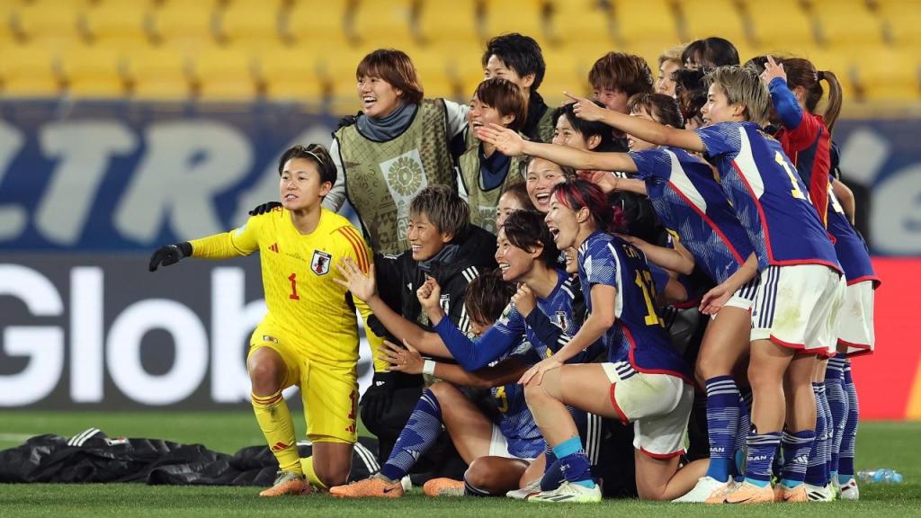 Mundial feminino: Japão festeja vitória sobre a Espanha, que valeu liderança do grupo C (RITCHIE TONGO/EPA)