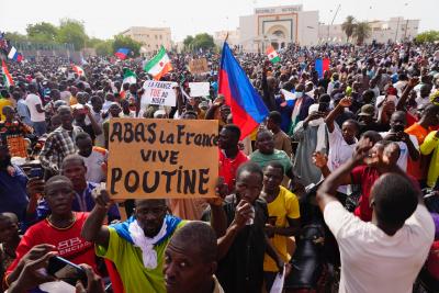 Níger: Junta militar anuncia Governo de transição com 21 ministros (incluindo seis militares) - TVI