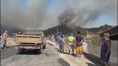 EN120 condicionada devido a fogo em Odemira - TVI