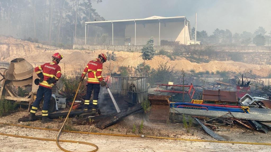 Incêndio em Ourém (Foto: André Nunes)