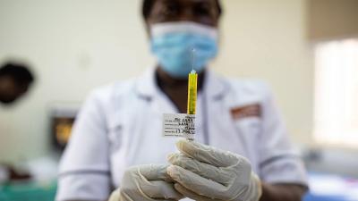 Ensaio médico em África pode mudar tudo na vacina para o VIH - TVI