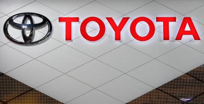 Toyota retoma operações em 12 fábricas no Japão após falha informática - TVI