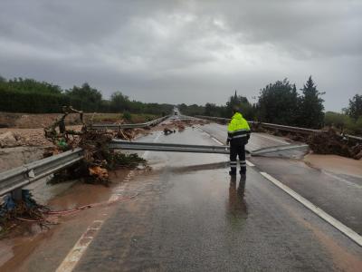 Inundações, estradas cortadas e muita chuva. Depressão atlântica faz dois mortos e deixa Madrid sob alerta vermelho - TVI
