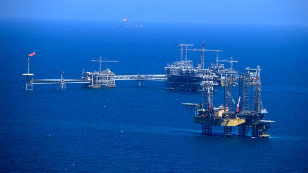 Exploração de petróleo da Aramco, Árabia Saudita (foto: Reza/Getty Images)