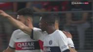 VÍDEO: Hakimi dobra a vantagem do PSG com assistência do prodígio Zaire-Emery