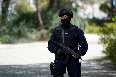 Sistema de Segurança Interna eleva grau de ameaça terrorista em Portugal para significativo - TVI