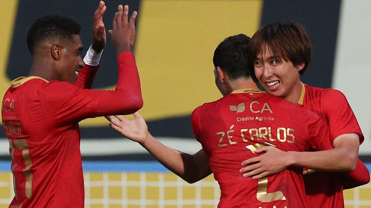 Golos de Moha Keita e Zé Pedro dão empate entre Belenenses e FC Porto B
