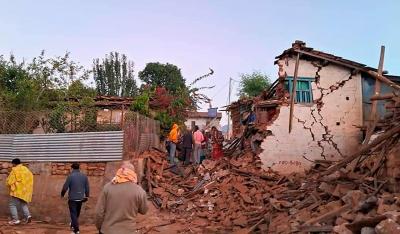 Sismo no noroeste do Nepal faz pelo menos 128 mortos - TVI