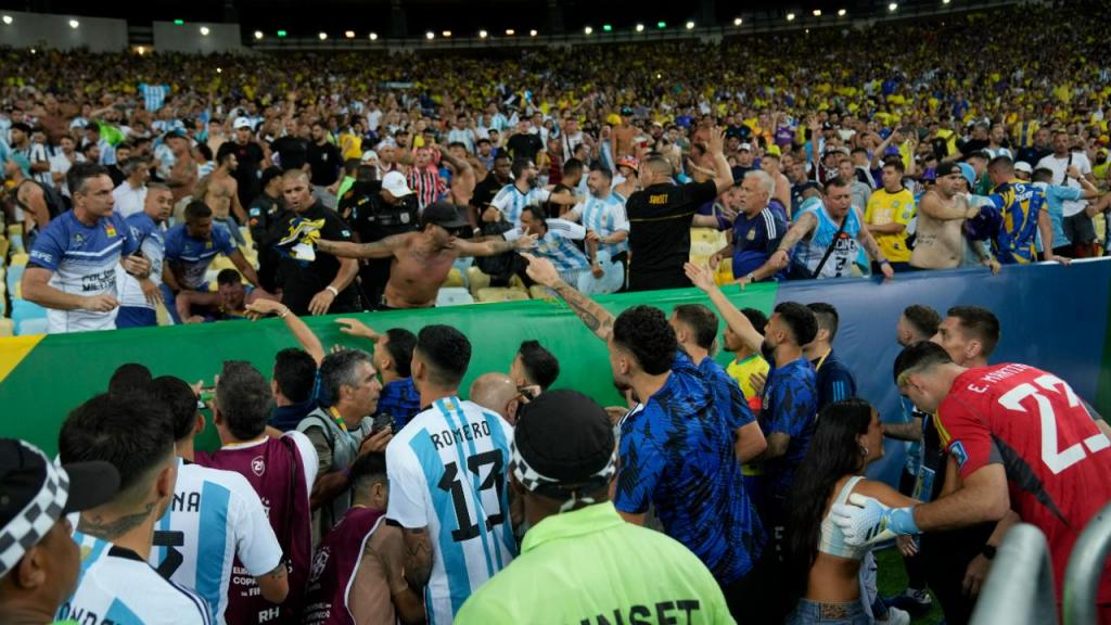 Brasil perde para a Argentina, no Maracanã, em jogo marcado por confusão e  expulsão polêmica – Folha do Progresso – Portal de Noticias ,  Entretenimento, Videos, Brasil!