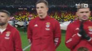 Apesar da proibição de adeptos, ouve-se muito Benfica nas bancadas em Salzburgo