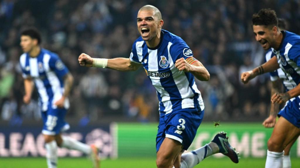 Pepe (FC Porto) (LUSA/FERNANDO VELUDO)