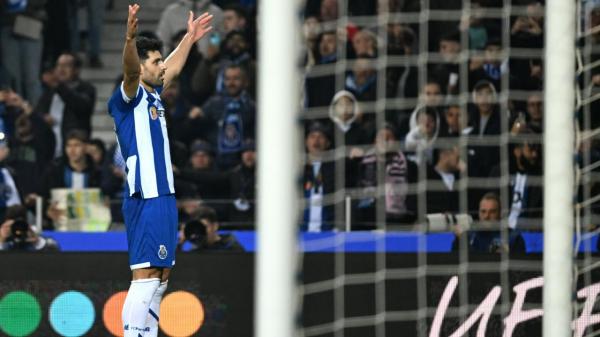 FC Porto vende redes das balizas e bandeirolas de canto do jogo
