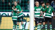 Marcus Edwards, Morten Hjulmand, Nuno Santos, Daniel Bragança e Matheus Reis festejam o 1-0 no Sporting-Estoril, apontado por Edwards (RODRIGO ANTUNES/Lusa)