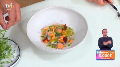 Dia dos Namorados em casa? Chefe Carlos Afonso prepara receita romântica de Ceviche de Lírio! - TVI