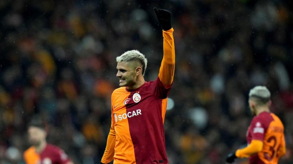 Galatasaray - Figure 1