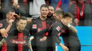 Bayer Leverkusen festeja o golo de Patrik Schick, que garantiu a vitória ante o Hoffenheim (AP/Martin Meissner)