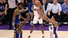NBA: Golden State Warriors falham playoffs após derrota com os Kings