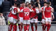 Arsenal festeja golo de Kai Havertz frente ao Tottenham (ANDY RAIN/EPA)